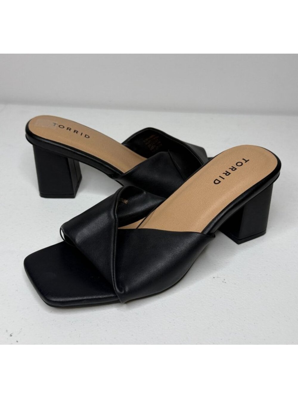 Torrid Black Twist Strap Block Heel Sandals 9WW